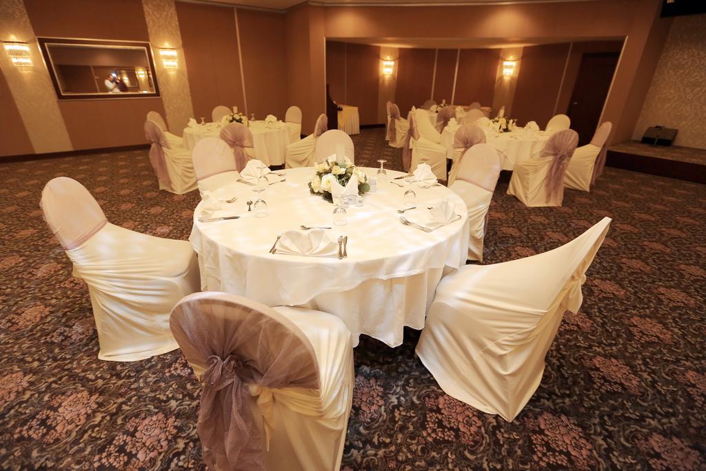 King Hotel Cankaya อังการา ภายนอก รูปภาพ