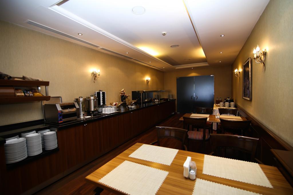 King Hotel Cankaya อังการา ภายนอก รูปภาพ