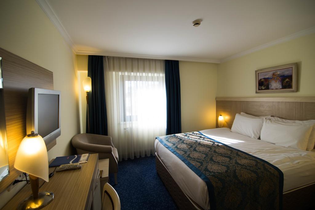 King Hotel Cankaya อังการา ภายนอก รูปภาพ