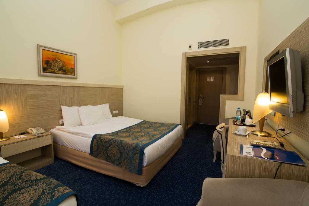 King Hotel Cankaya อังการา ภายนอก รูปภาพ