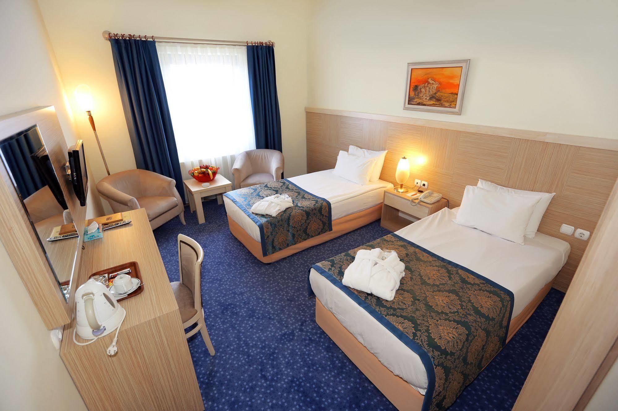 King Hotel Cankaya อังการา ภายนอก รูปภาพ